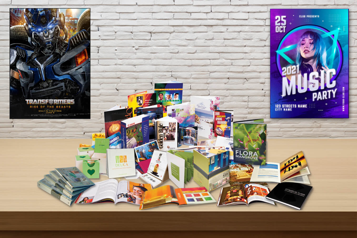 Berbagai Produk Cetak Digital: Karya Seni, Poster, Kartu Ucapan, Undangan, Kalender, Dan Merchandise.