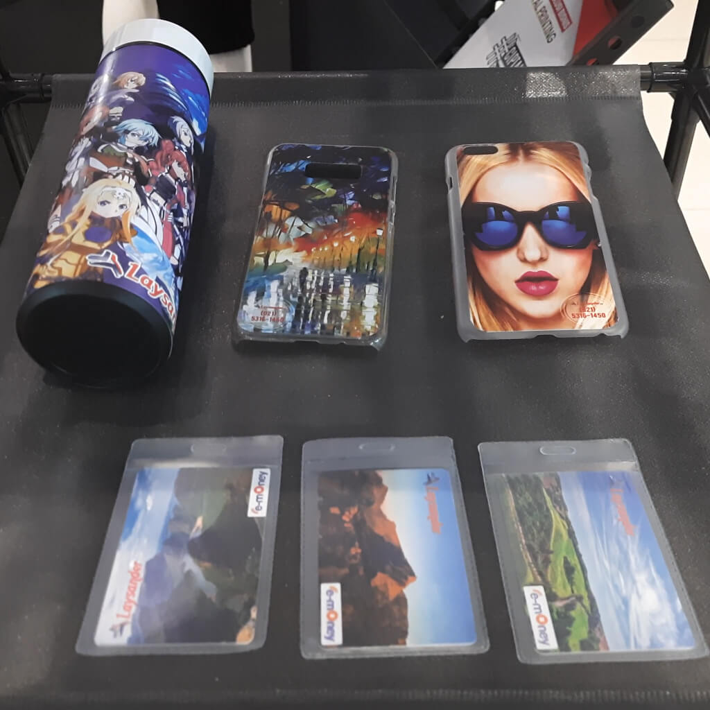 Beragam Produk Yang Dicetak Oleh Printer Uv Flatbed Qira Veno.