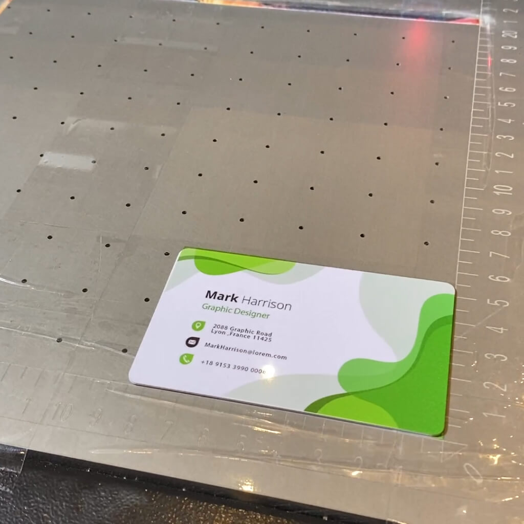 Sistem Vakum Canggih Di Printer Uv Flatbed Qira Veno Untuk Pencetakan Berkualitas.