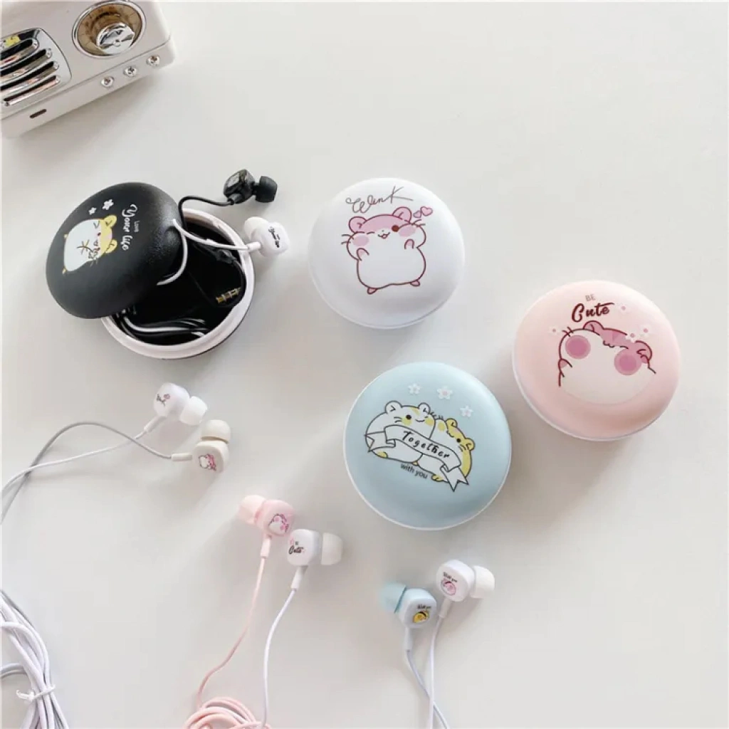 Casing Earphone Berbagai Bentuk Menggemaskan Seperti Hewan Dan Tumbuhan, Populer Di Kalangan Peminat.