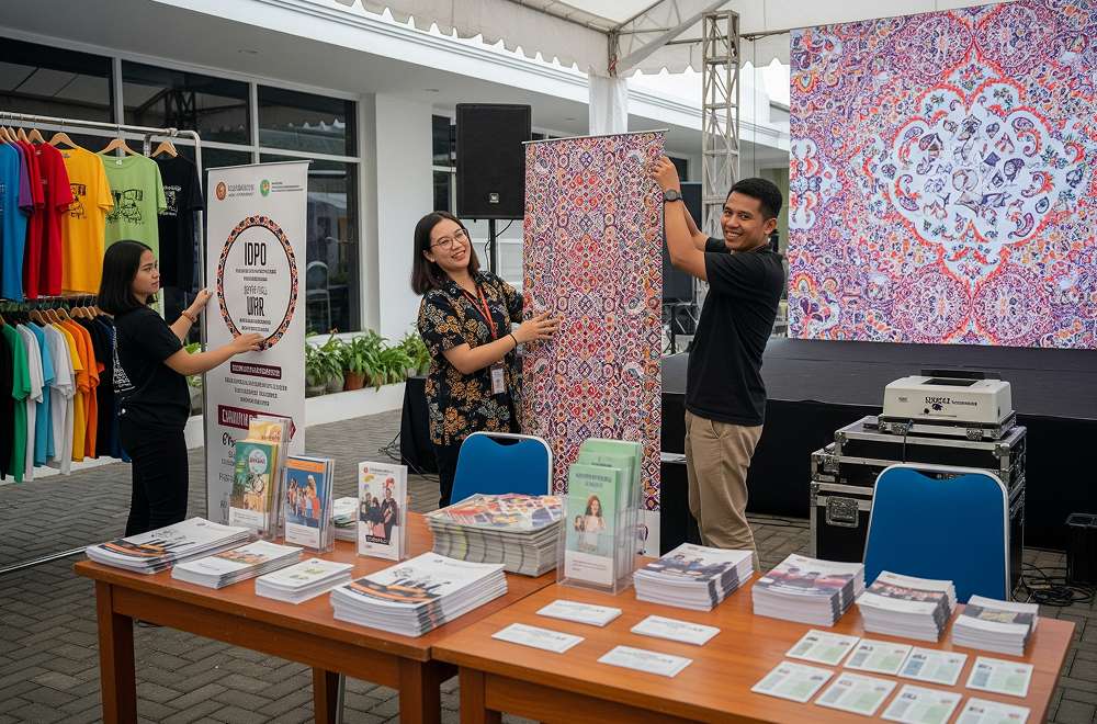 Media Promosi Cetak Untuk Kebutuhan Event Dan Komunitas.