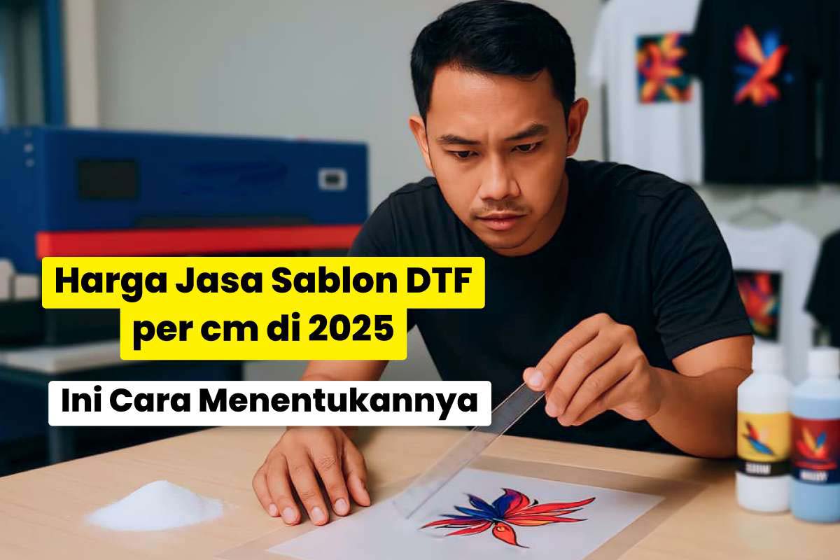 Seorang Pria Sedang Mengukur Hasil Sablon Dtf Berwarna Dengan Penggaris Di Atas Meja, Menggambarkan Proses Perhitungan Harga Jasa Sablon Dtf Per Cm Di 2025.