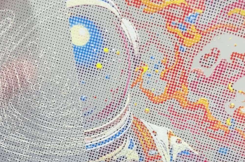 Cetakan Dtf Menggunakan Teknik Rasterisasi Dengan Pola Titik-Titik Kecil Untuk Menghemat Tinta Tanpa Mengurangi Detail.